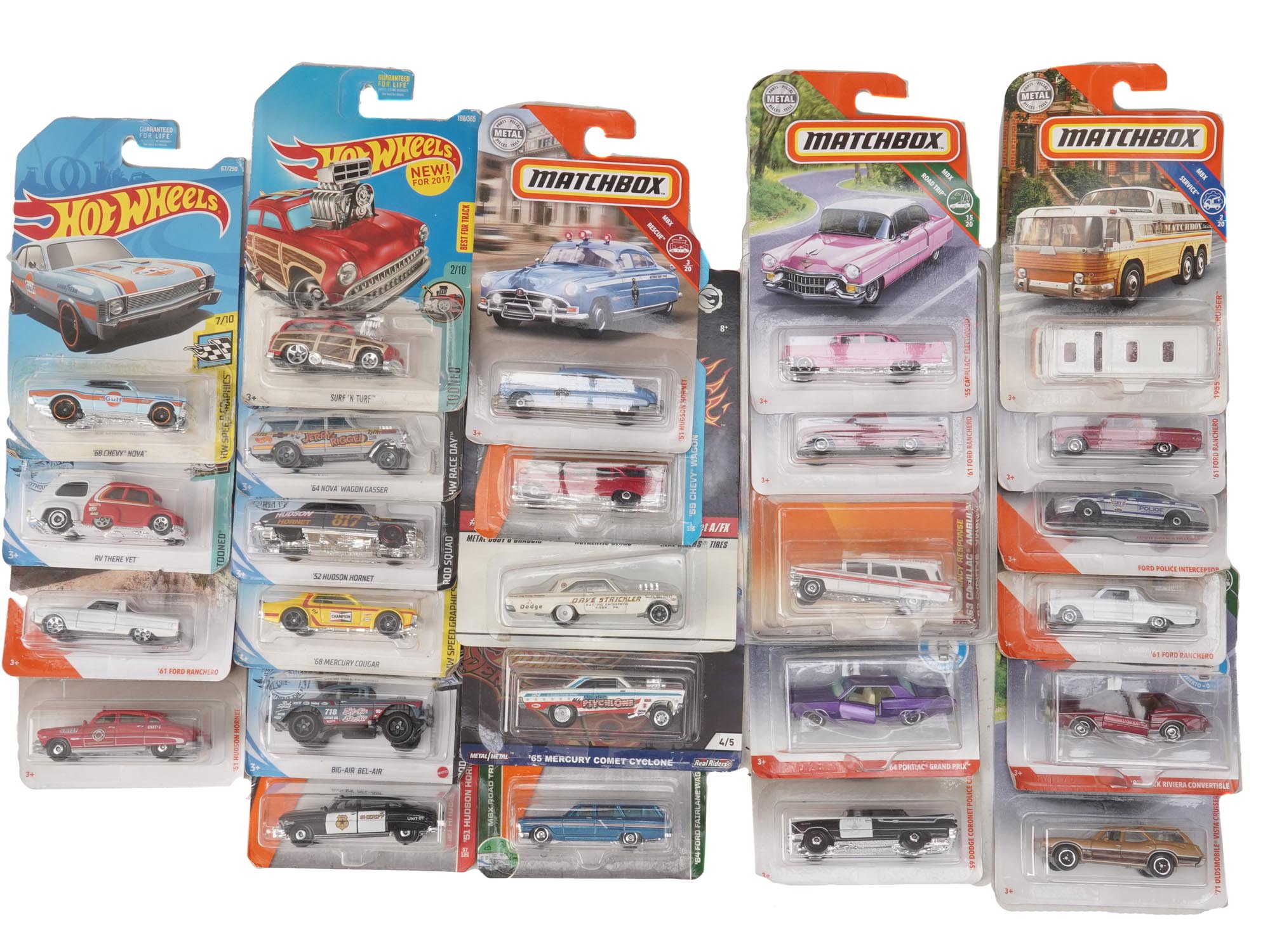 COLLECTION VINTAGE CAR MODEL FIGURINES TOYS IOB PIC-4